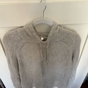 Margaret O’Leary Cozy Grey Sweatshirt